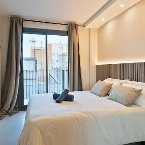 https://apartamento-camp-nou-2a-lhospitalet-de-llobregat.catalonia-hotels.com