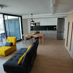 https://rutlla-10.catalonia-hotels.com
