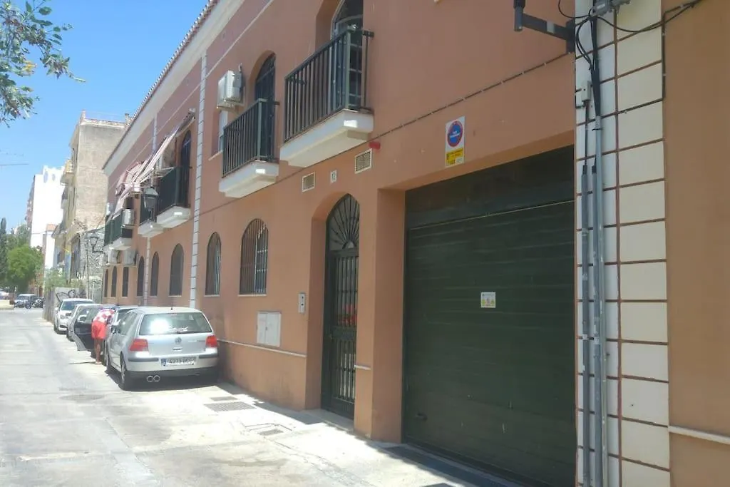 Apartamento Con Parking Gratis En El Centro De Malaga Apartman